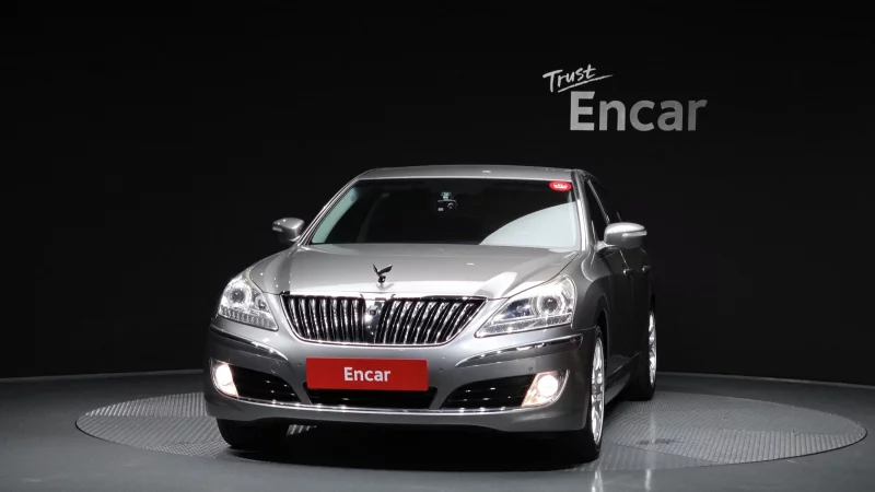 Hyundai Equus