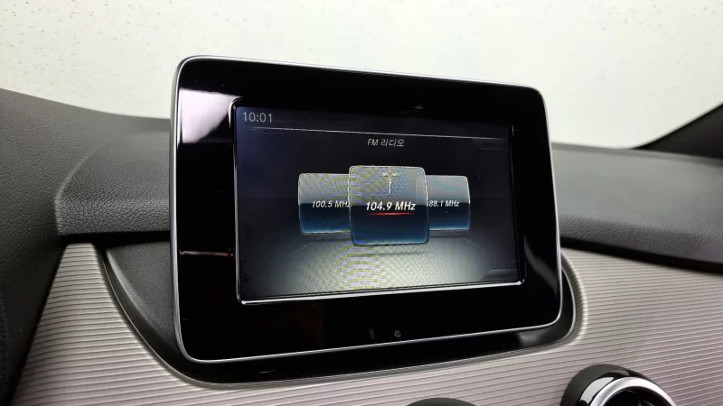 Mercedes-Benz B-Class