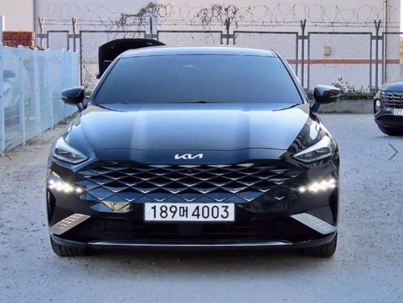 Kia K8