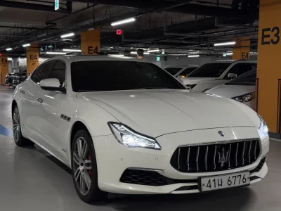 Maserati QUATTROPORTE