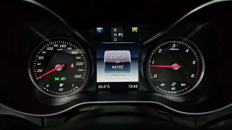 Mercedes-Benz C-Class