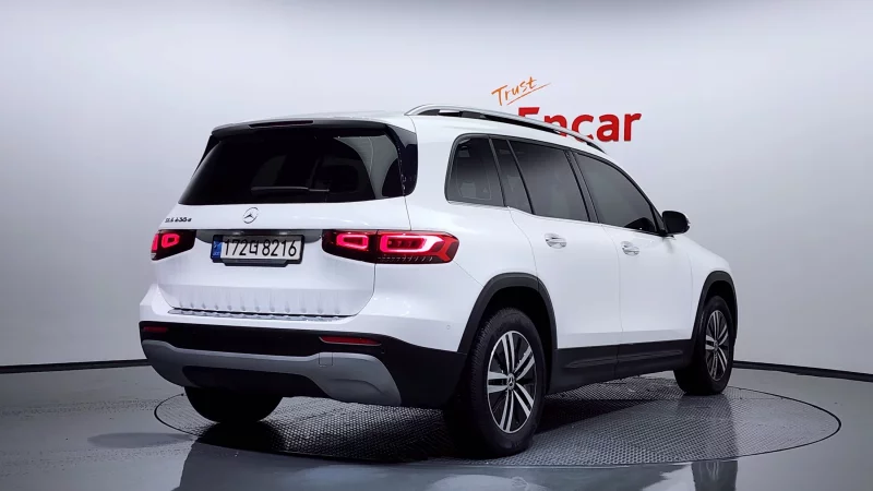 Mercedes-Benz GLB-Class