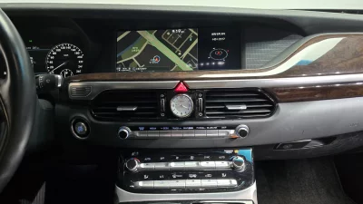 Genesis EQ900