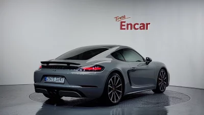 Porsche 718