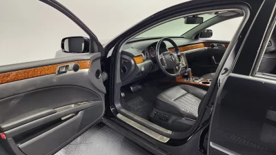 Volkswagen Phaeton