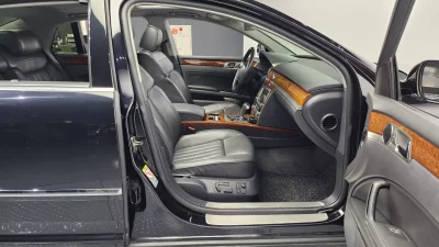 Volkswagen Phaeton
