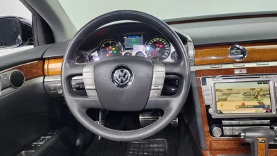 Volkswagen Phaeton