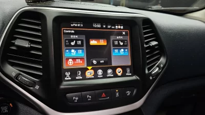 Jeep CHEROKEE