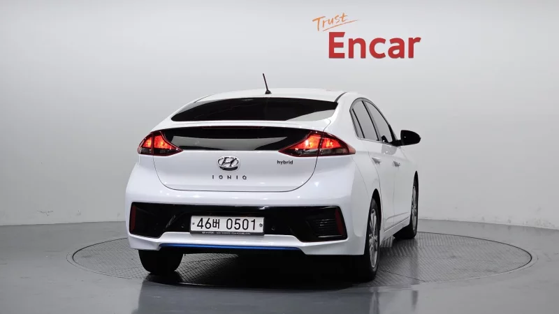 Hyundai Ioniq