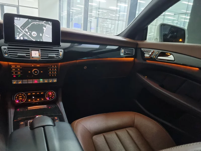 Mercedes-Benz CLS-Class