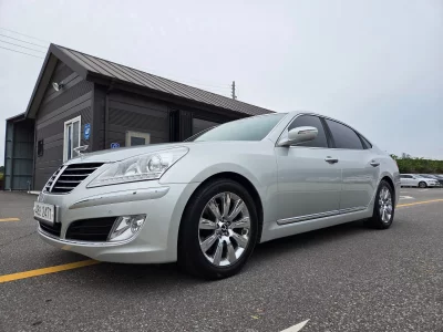 Hyundai Equus