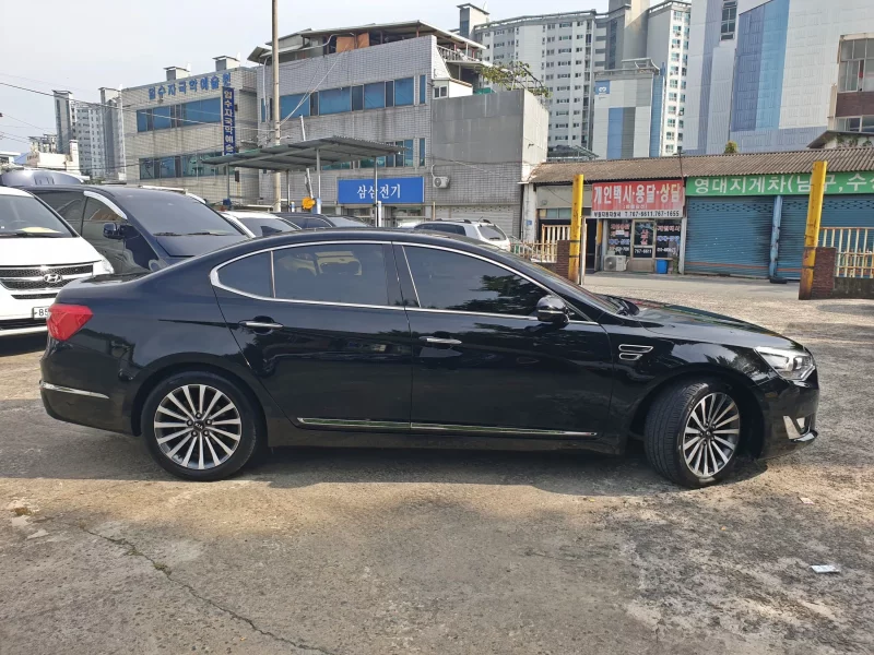 Kia K7