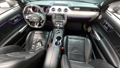 Ford MUSTANG