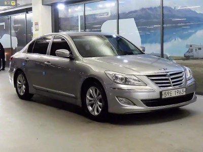 Hyundai Genesis