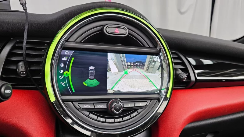 MINI Cooper Convertible