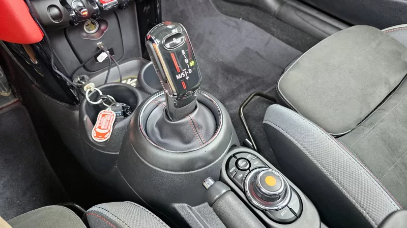 MINI Cooper Convertible