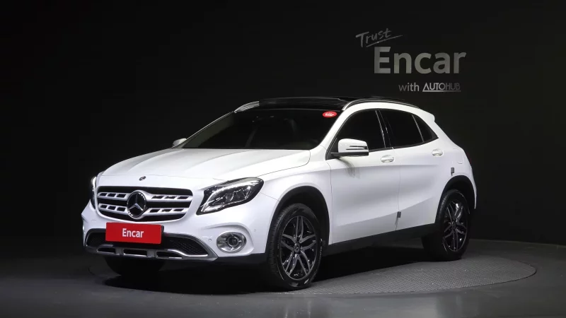 Mercedes-Benz GLA-Class
