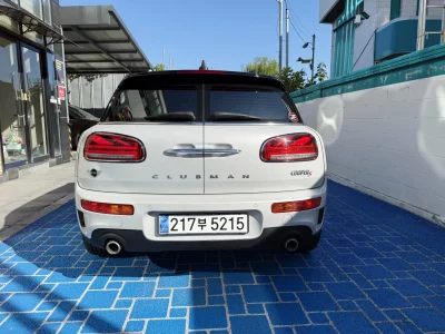 MINI Clubman