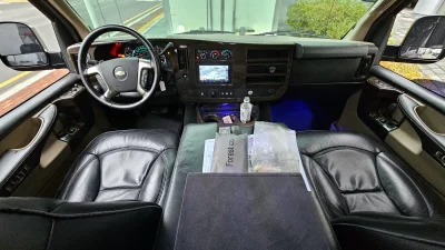 Chevrolet Express Van