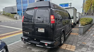Chevrolet Express Van