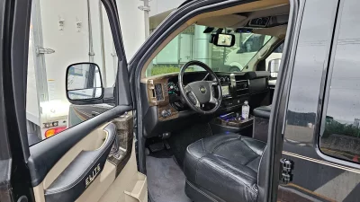 Chevrolet Express Van