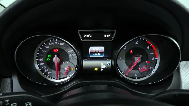 Mercedes-Benz GLA-Class