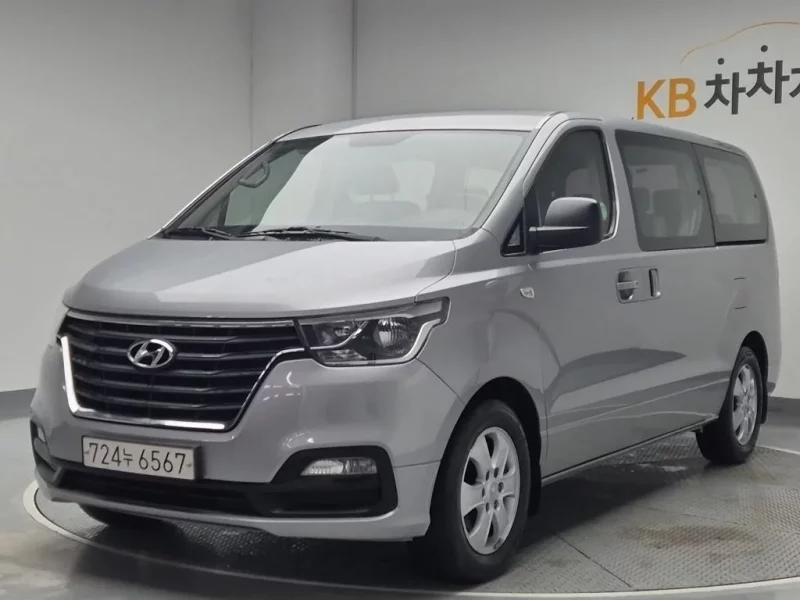 Hyundai Starex