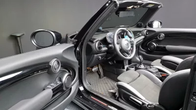 MINI Cooper Convertible