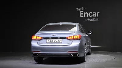 Hyundai Genesis