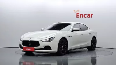 Maserati GHIBLI