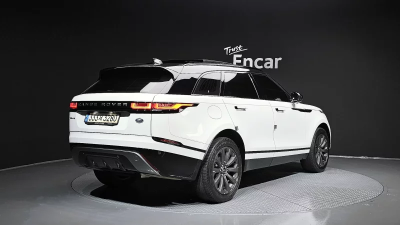 Land Rover RANGE ROVER VELAR