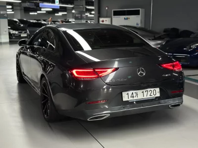 Mercedes-Benz CLS-Class