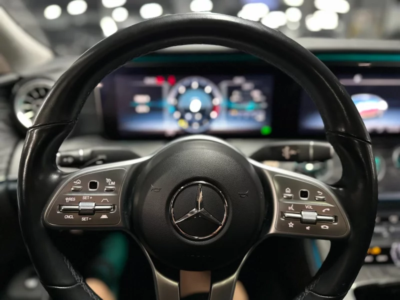 Mercedes-Benz CLS-Class