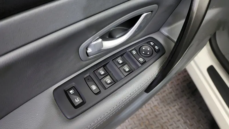 Renault SM5