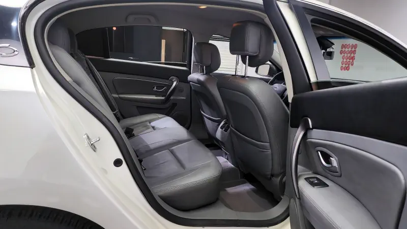 Renault SM5