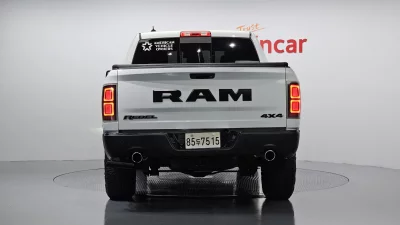 Dodge Ram Pick Up