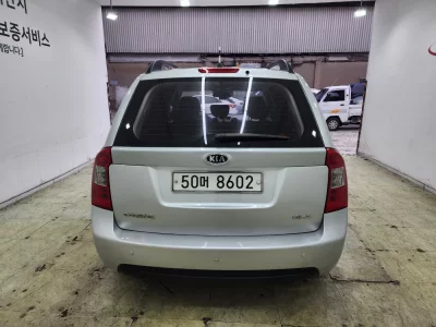 Kia Carens