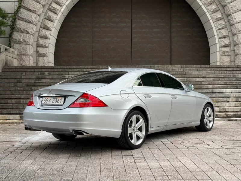 Mercedes-Benz CLS-Class