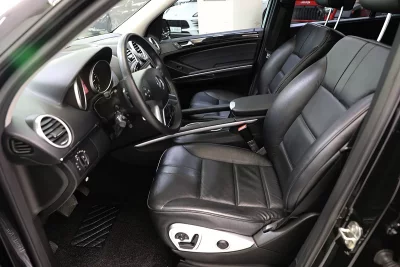 Mercedes-Benz M-class