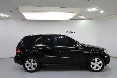 Mercedes-Benz M-class