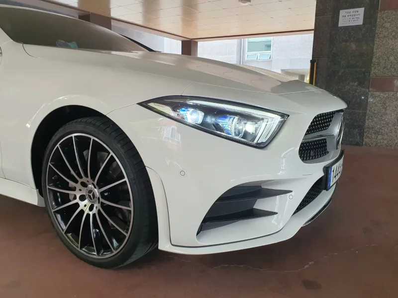 Mercedes-Benz CLS-Class