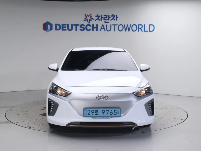 Hyundai Ioniq