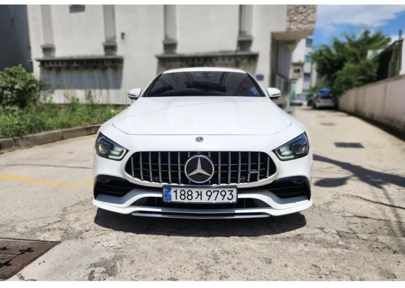 Mercedes-Benz AMG GT