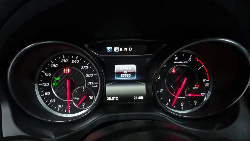 Mercedes-Benz GLA-Class