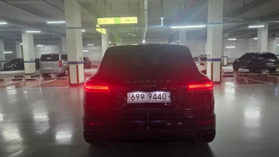 Porsche CAYENNE