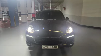 Porsche CAYENNE