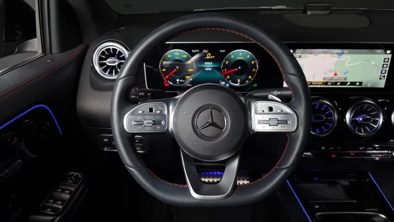 Mercedes-Benz GLA-Class