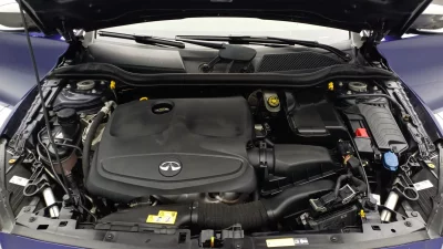 Infiniti Q30