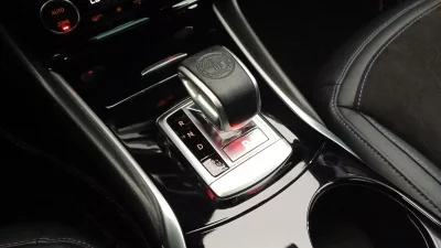 Infiniti Q30