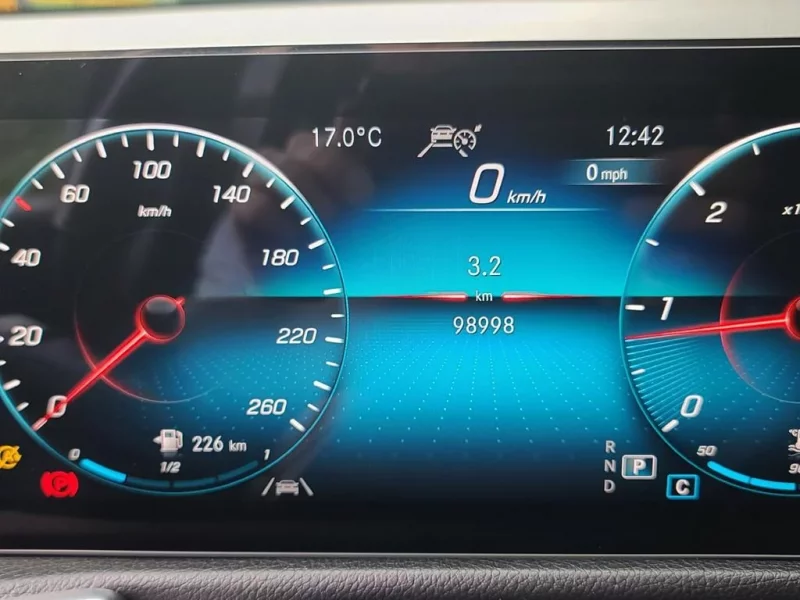 Mercedes-Benz GLB-Class